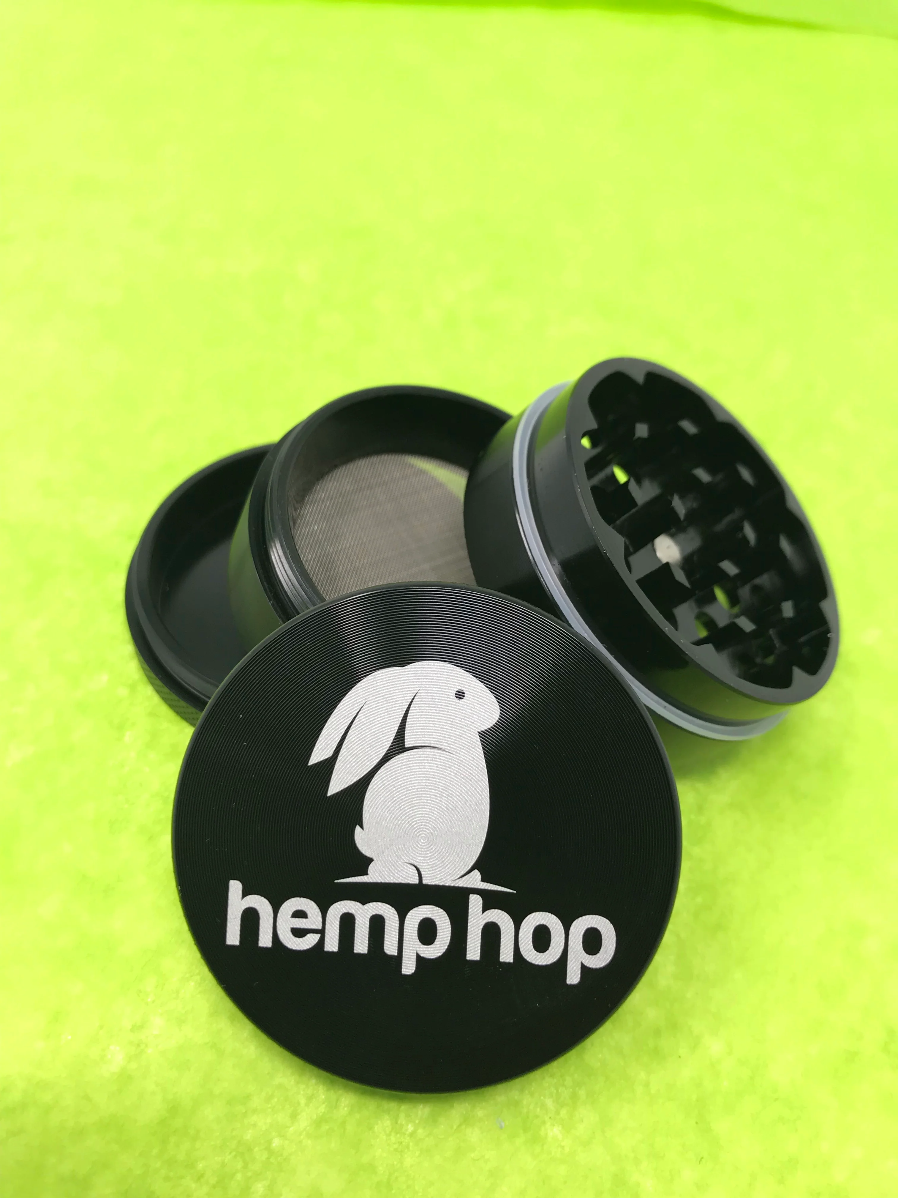 Hemp Hop Flower Grinder - Image 3