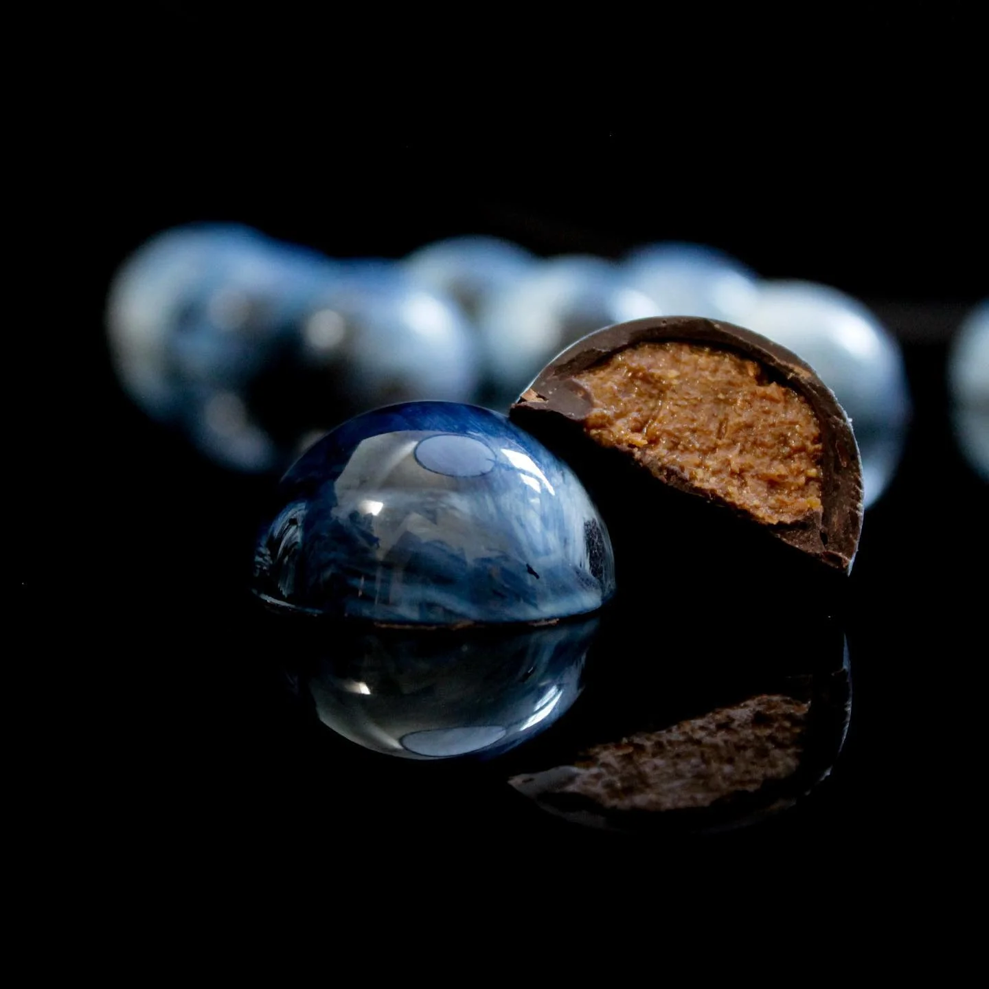 Oui'D Cannabis Infused THC Chocolate Bon Bons - Image 5